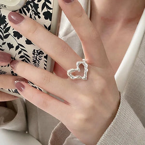 Wavy Heart Silver Ring